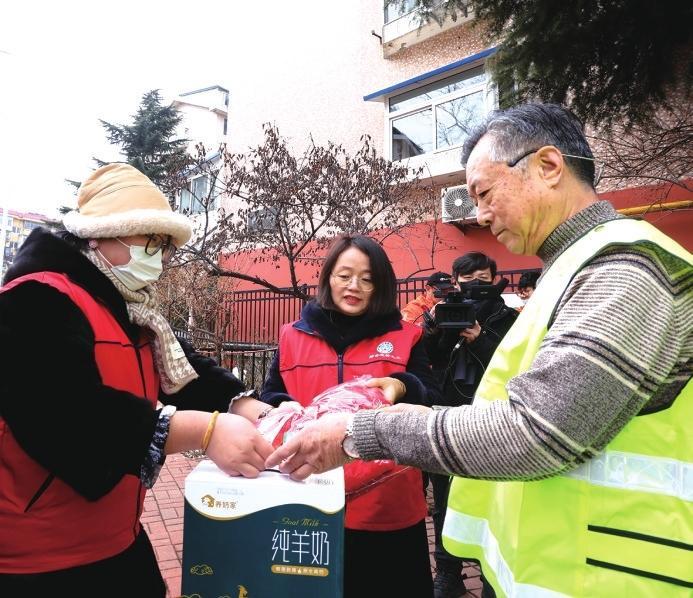 芝罘区爱心企业寒冬送温暖