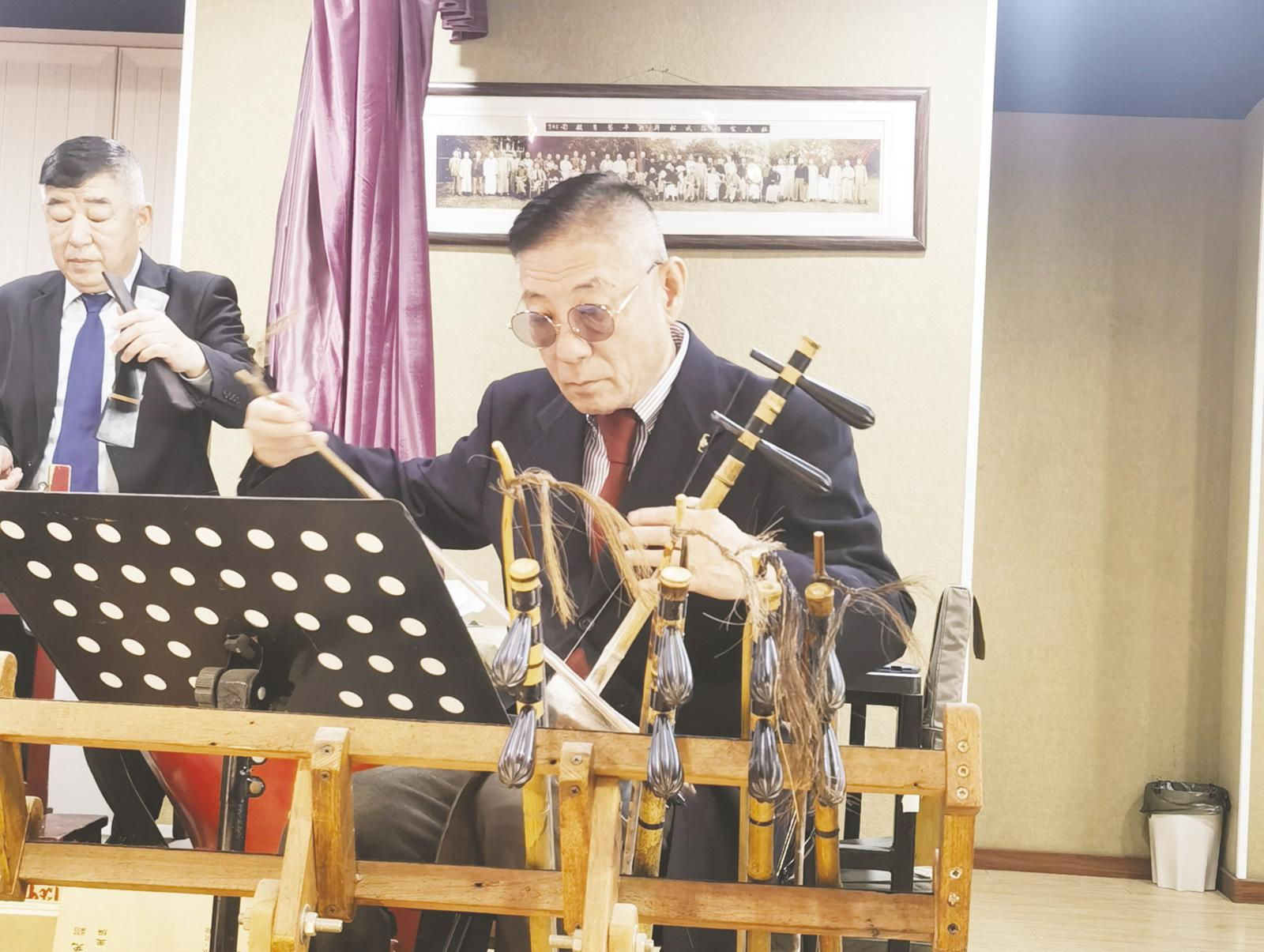 票友们的“京剧小码头” 烟台文昌戏友俱乐部弘扬国粹 丰富群众文化生活