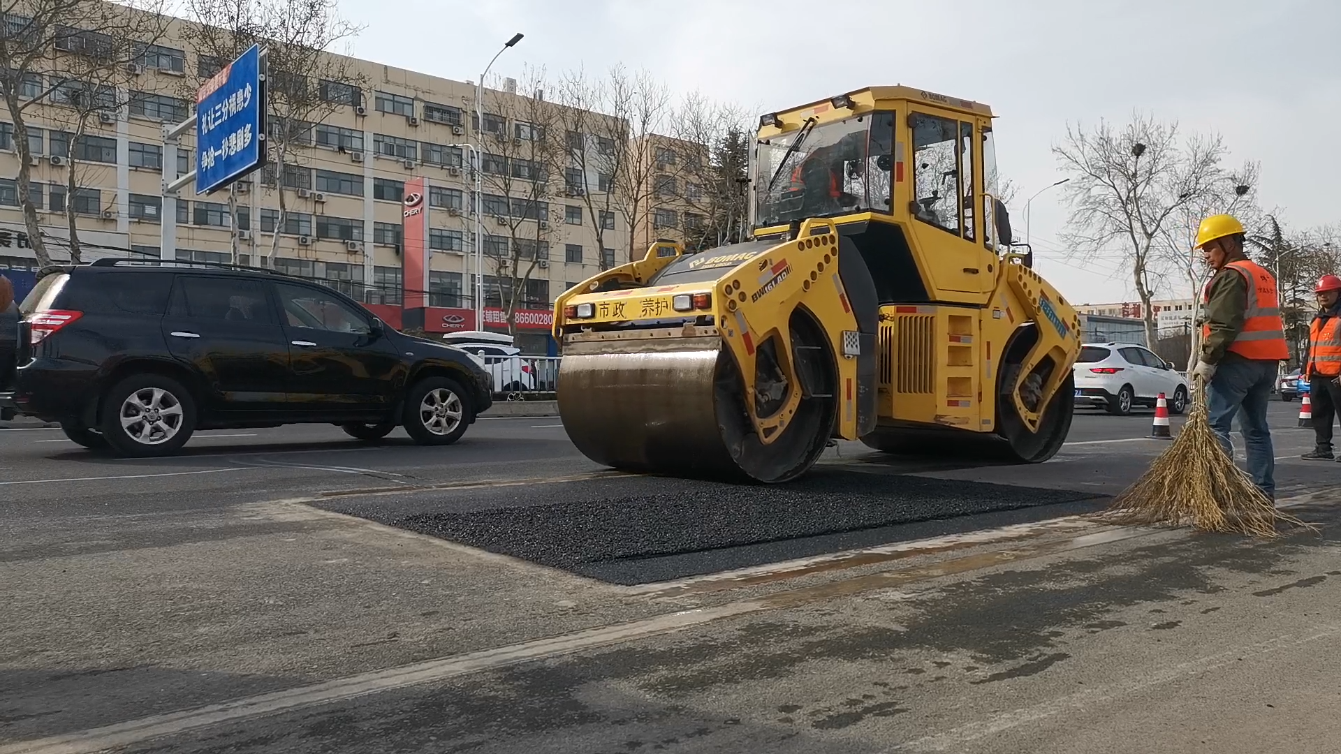 烟台：提升市政道路精细化管养水平，守护畅安舒美环境