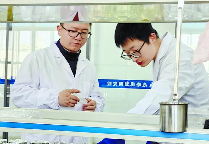 泰和新材自主研发！涂在锂电池上的神奇“膜”法