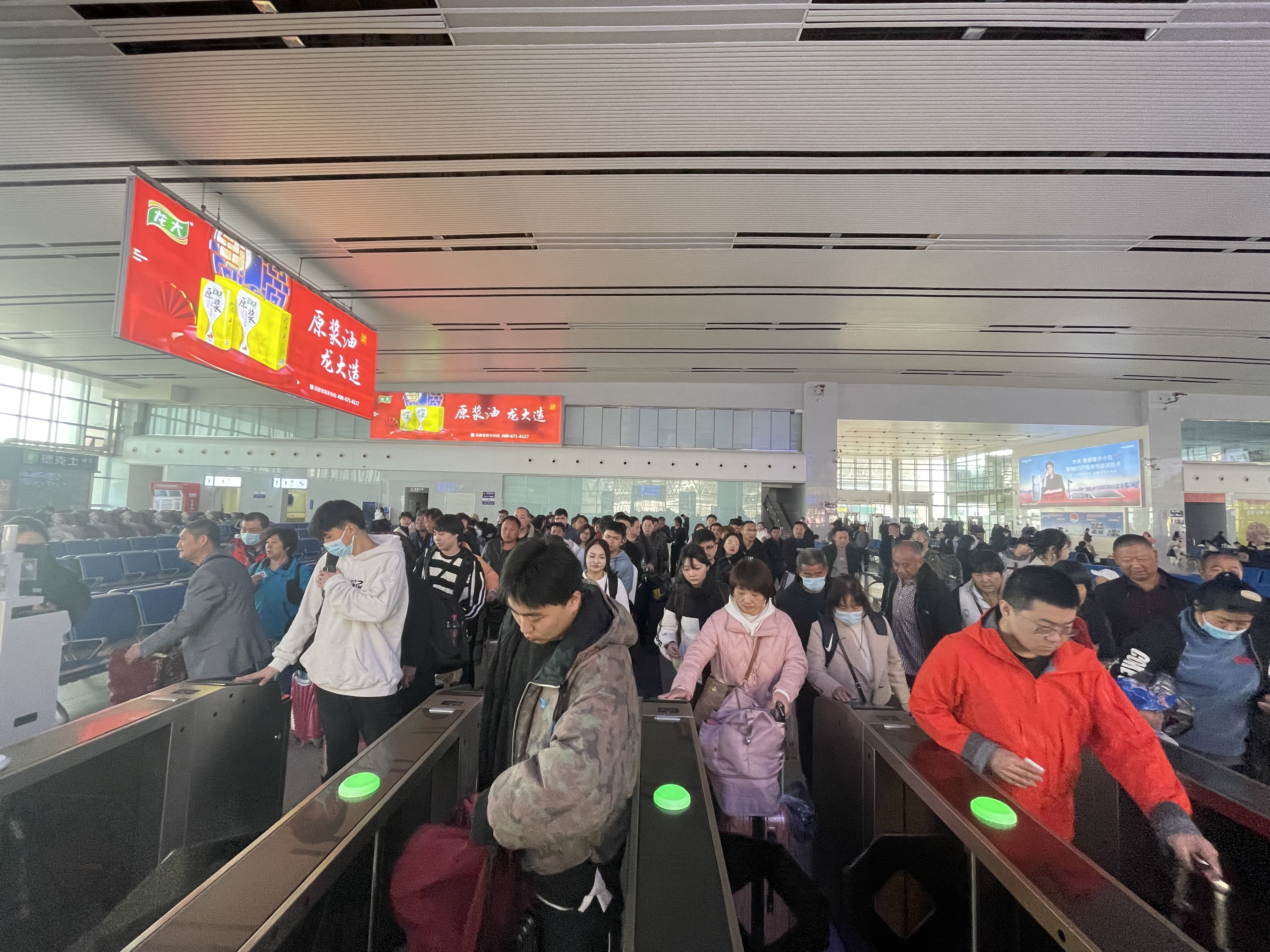 清明出行，烟台铁路客流以短途探亲、旅游流为主