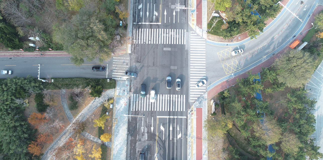 烟台天成北街滨海中路路口全新亮相 渔人码头景区进出难问题得到缓解