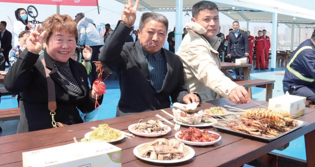 渤海轮渡船舶开启旅游嘉年华活动