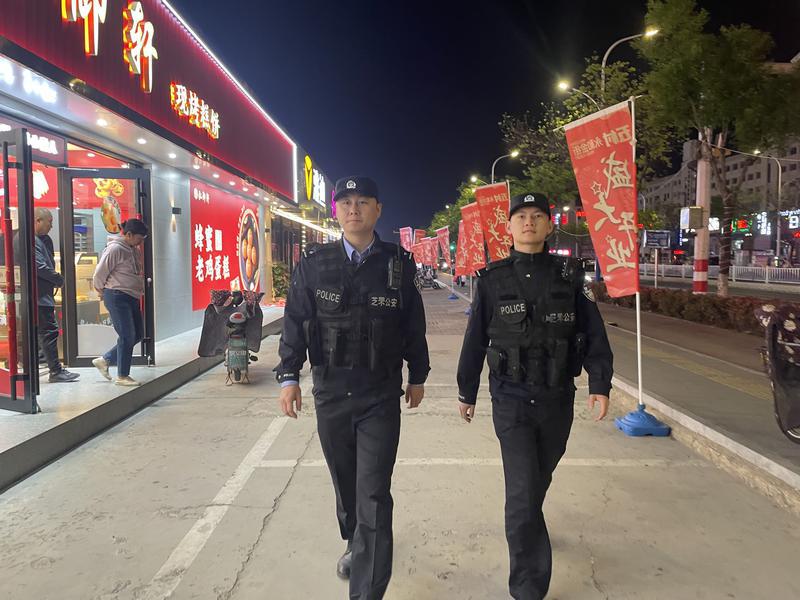 芝罘区公安分局立交桥派出所张绪伟：用青春追逐藏青蓝的梦