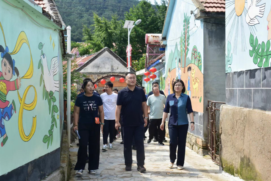 栖霞松山街道赴烟台多地开展学习交流活动