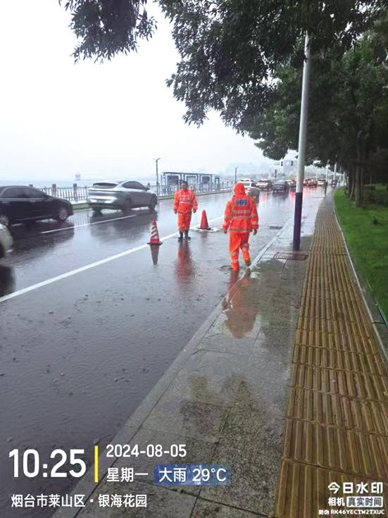 降雨时断时续 防汛时刻在线
