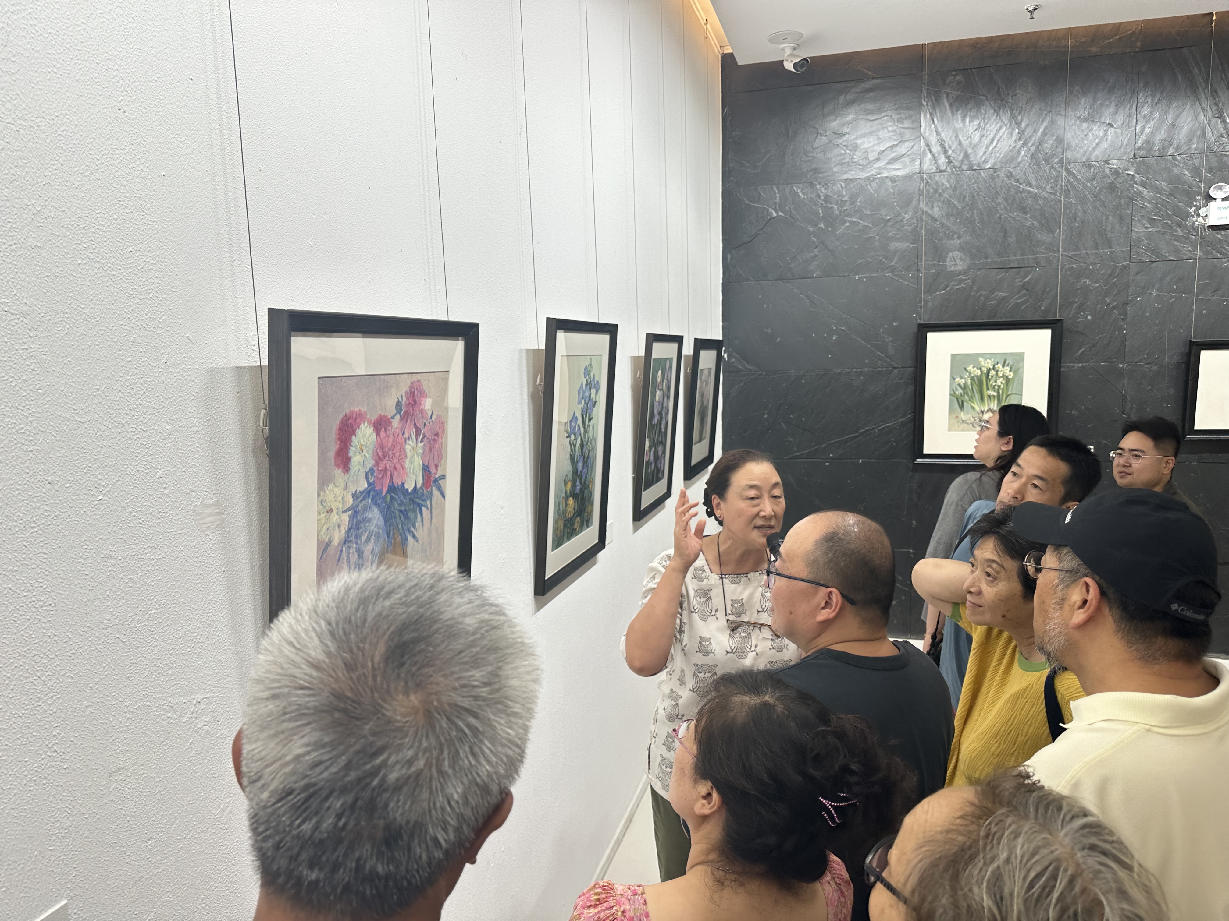 “艺泽乡情——杨先让艺术回顾展”在烟台举办