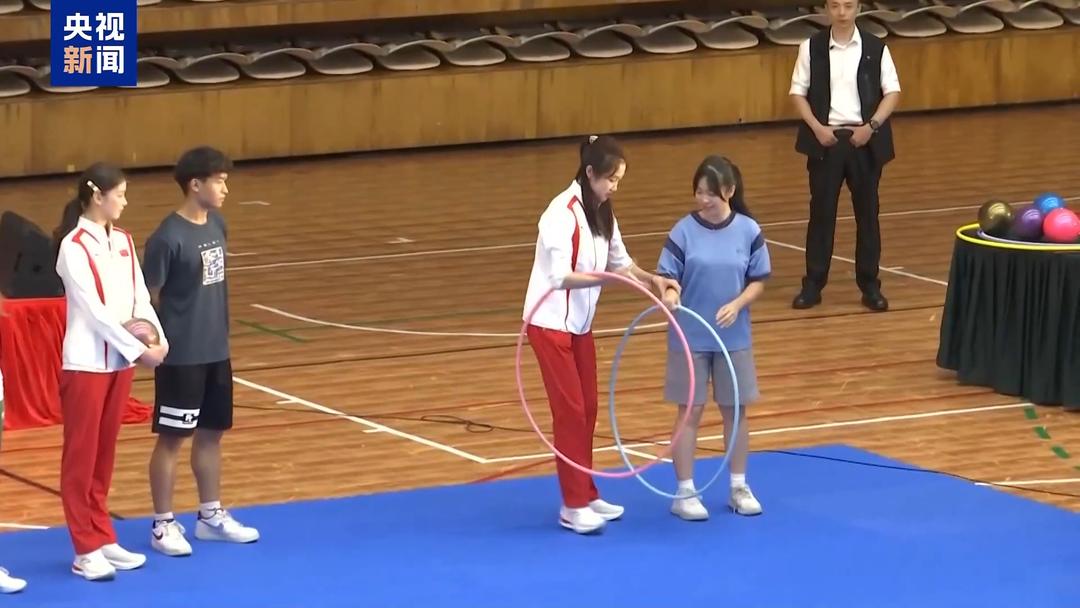 奥运健儿与澳门青少年运动员近距离交流