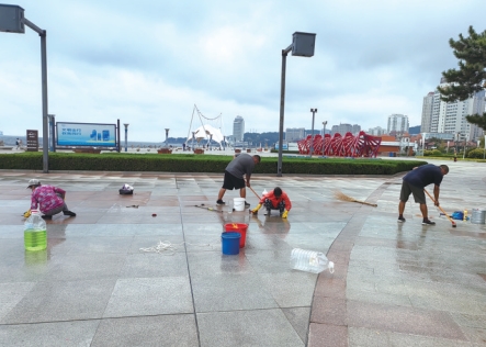 “借雨”洗地，烟台滨海广场焕新迎中秋