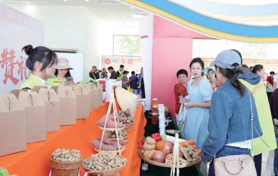 福山区回里镇赋能农业发展，打造特色品牌，建设农业文旅项目