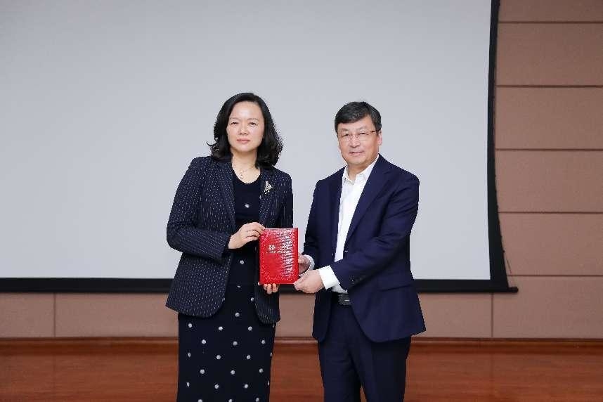 共谋学科建设新篇章同绘肿瘤诊疗新未来！国家杰青任贺、王红霞莅临烟台毓璜顶医院交流指导
