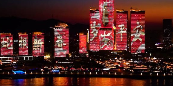 烟台赏灯指南！在满天花灯里，许一城盛世璀璨