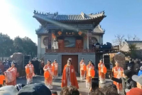 元宵佳节，赏花灯、逛庙会、秧歌进城……烟台好热闹！