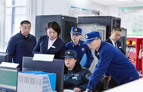 烟台高新区创业大厦开展消防应急疏散演练