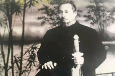 天下螳螂出三山