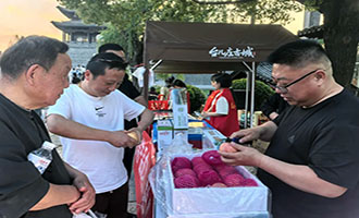 栖霞市：翠屏街道党工委领办联合社“农特好品”香飘四处