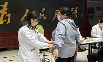 吃动平衡 健康体重 全民行动 | 招远市人民医院举办2025年营养周义诊活动