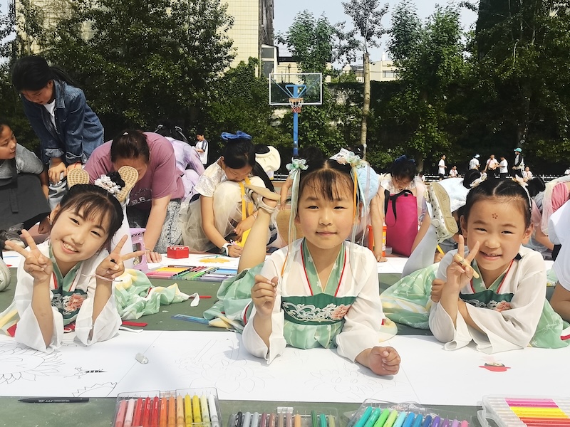 芝罘区新海阳小学举行校园艺术节