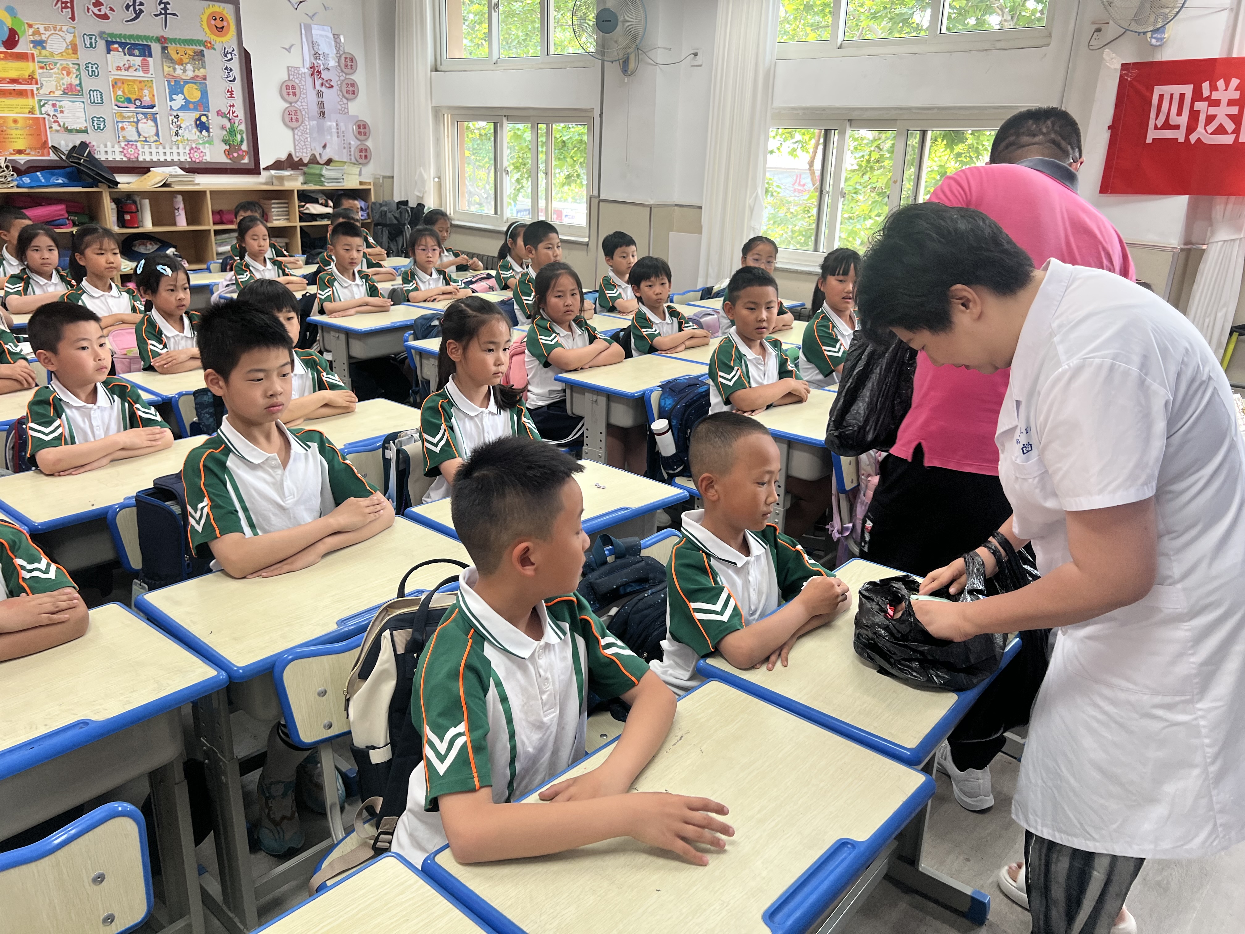 全环境立德树人 | 芝罘区养正小学开展端午节主题实践活动