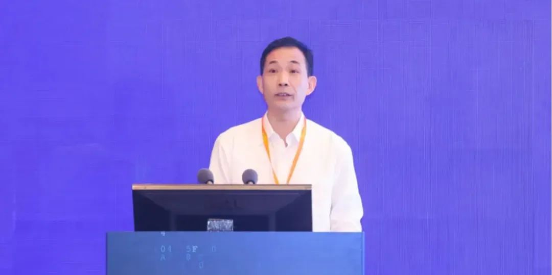 检察机关依法对曹兴信涉嫌受贿一案提起公诉