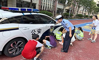 暑假开启倒计时！烟台交警送上“安全锦囊”！