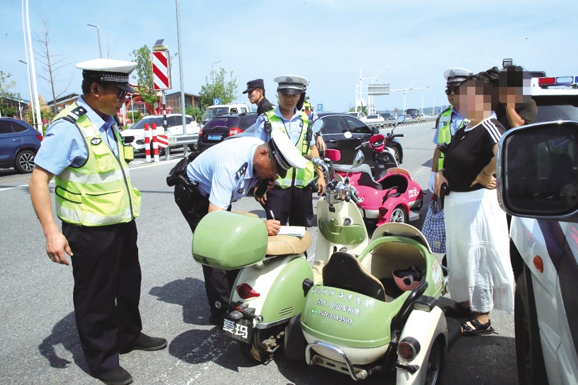 警民携手共筑海岛安全防线