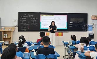母校故事 | 我们走到哪儿，都带着母校的印记