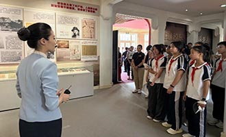 芝罘区举办党员教育活动纪念中国人民抗日战争暨世界反法西斯战争胜利80周年