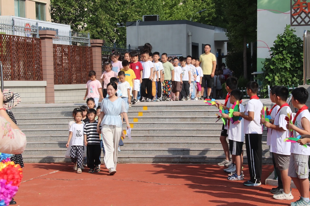 全环境立德树人 | 芝罘区蓁山小学举行2025年秋季开学典礼