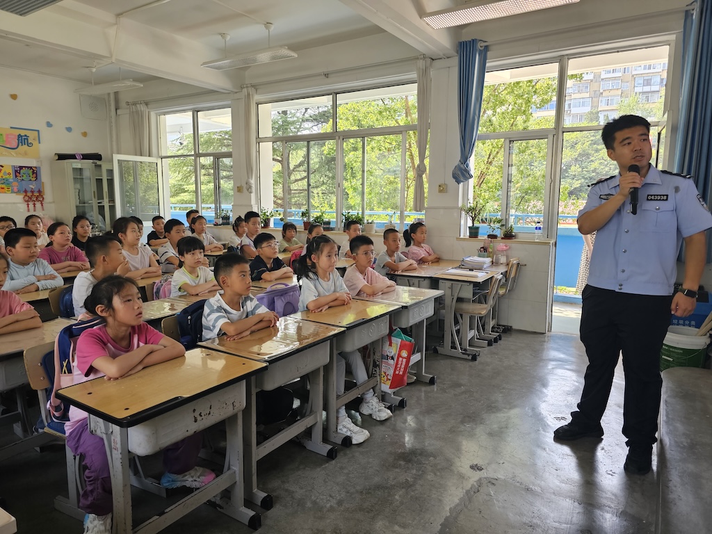 芝罘区新海阳小学开展 校园欺凌防治宣传教育周系列活动