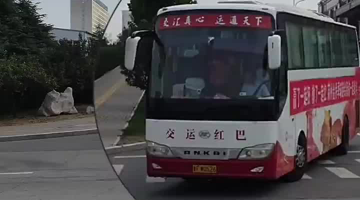 莱州300名球迷远征威海，为烟台队加油！乘势而上，拿下比赛！
