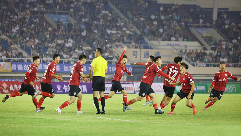 图集：烟台再赢！齐鲁超赛烟台队3:0战胜威海那香海队
