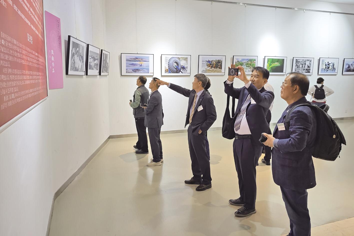 图片新闻|中国烟台·韩国群山摄影交流展