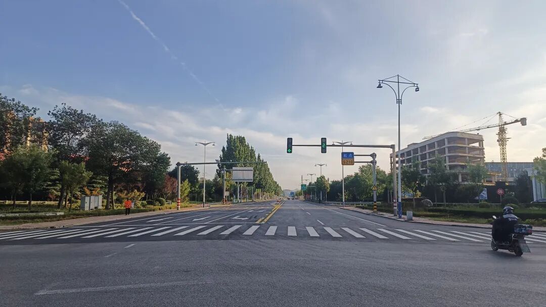 烟台这条道路通车运行！市区一“公园”完工