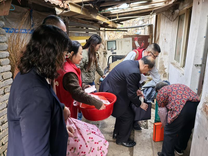 一家有难 八方相助，烟台好人们出手救援受难家庭