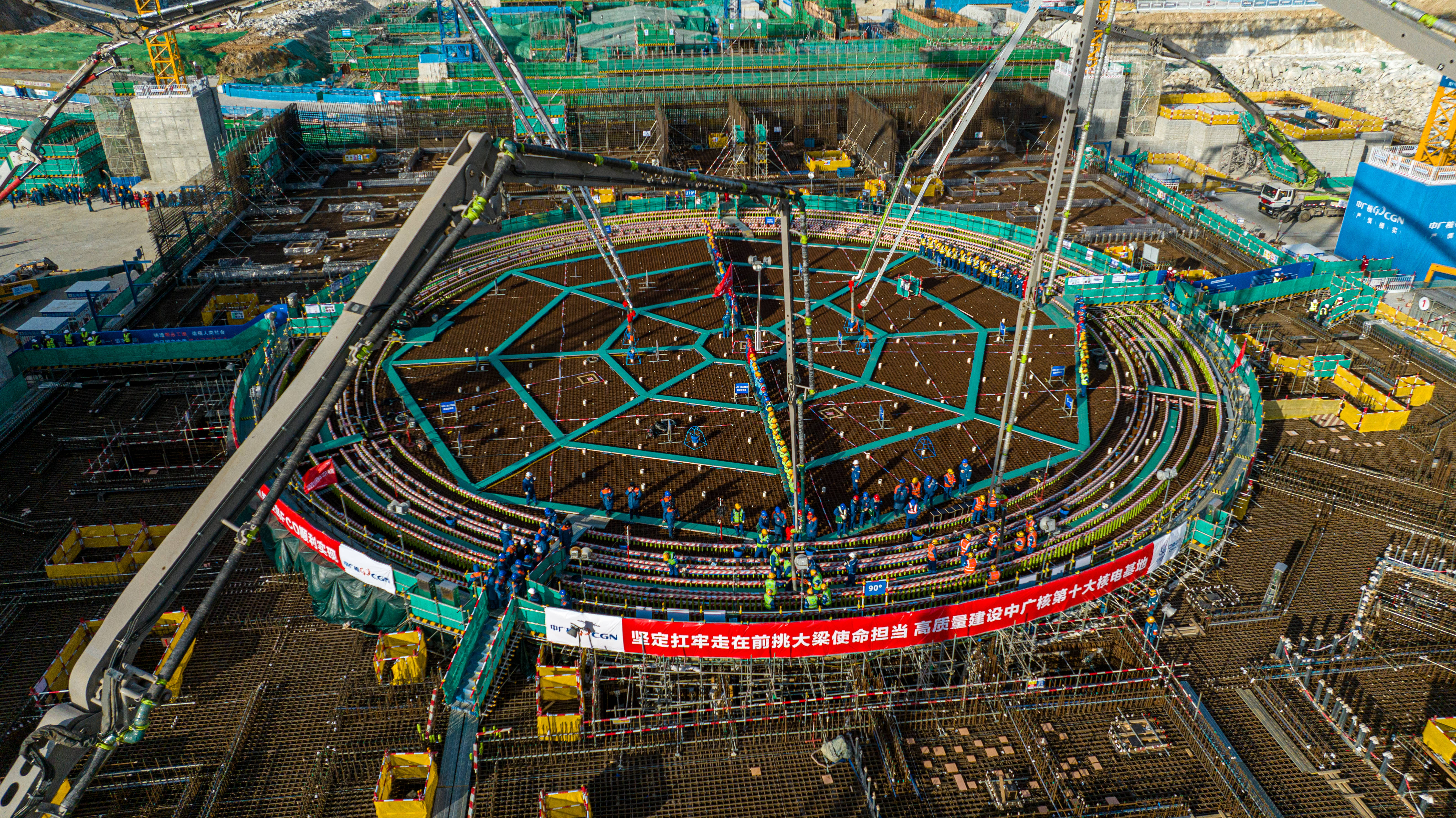 我国首个配置冷却塔的“华龙一号”核电机组建设在烟台全面启动