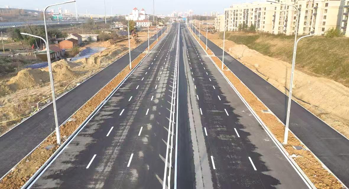 航天路西延道路开放通行 惠及周边上万名居民