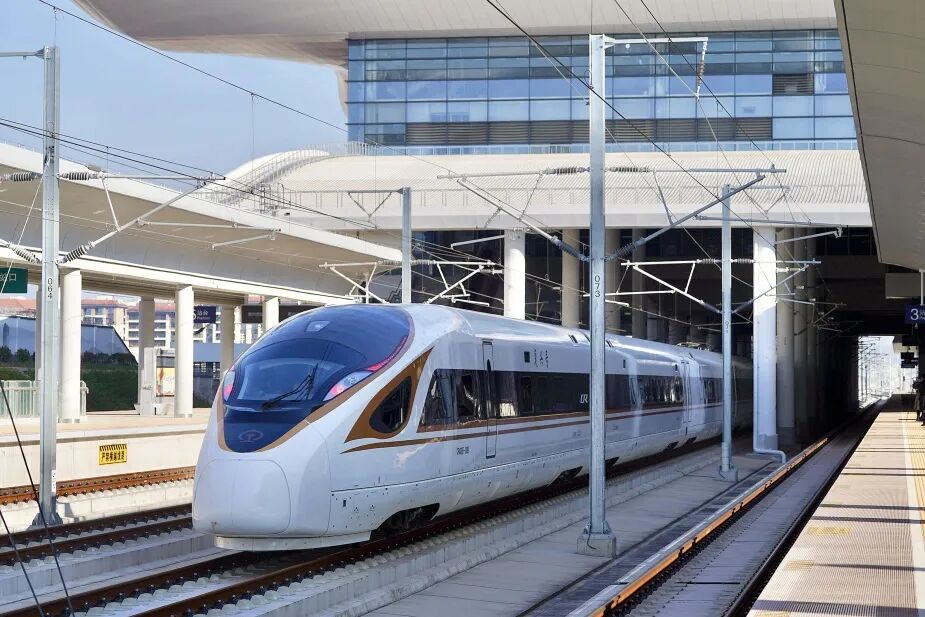 时速350公里，这条高铁试运行