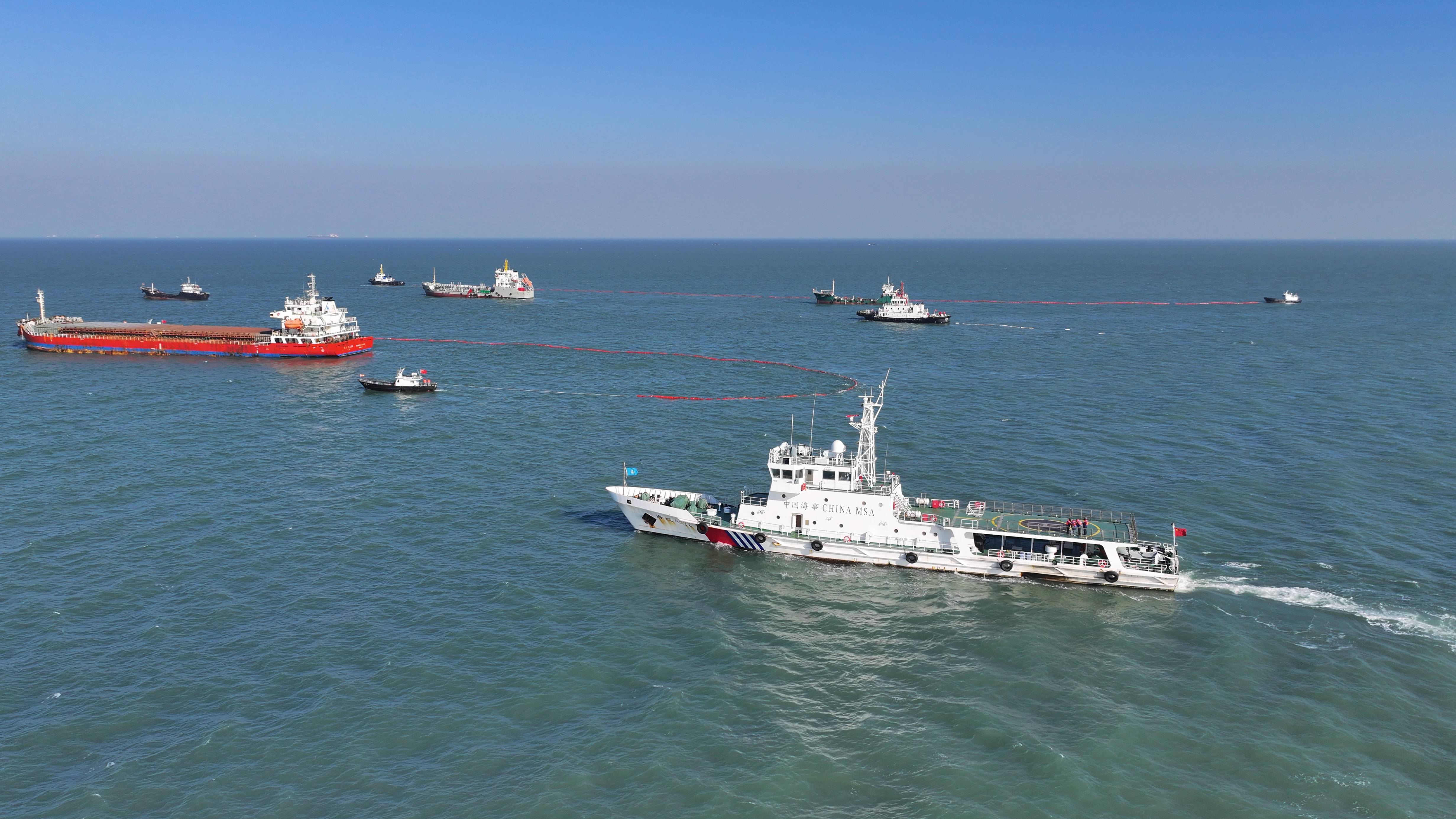 2025年烟台大型海上船舶溢油应急演习举办