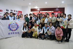 【视频】烟台职业学院草编幻梦秀 银龄与青春共绘非遗新章【烟台市第二届大学生为老志愿服务项目邀请赛】