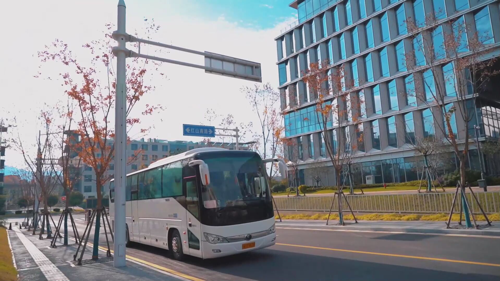 全国近30家城市主流新闻网站的总编辑与资深记者走进玄武