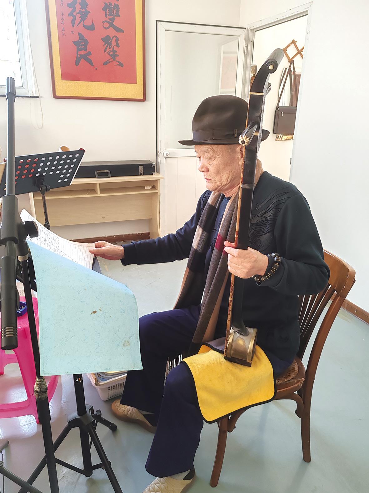 吕剧传承者张成良：“草根”坠琴演奏家