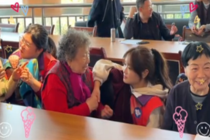 【视频】山东城市服务职业学院开展为老志愿服务活动1【烟台市第二届大学生为老志愿服务项目邀请赛】