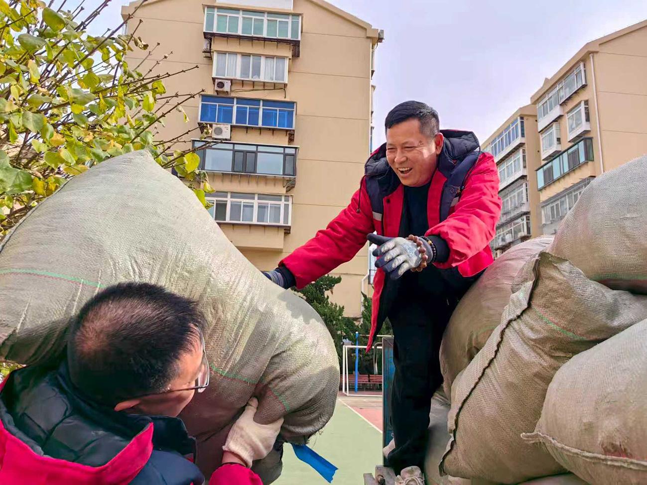 山海同心 情意相通 5213件援藏物资昨启运