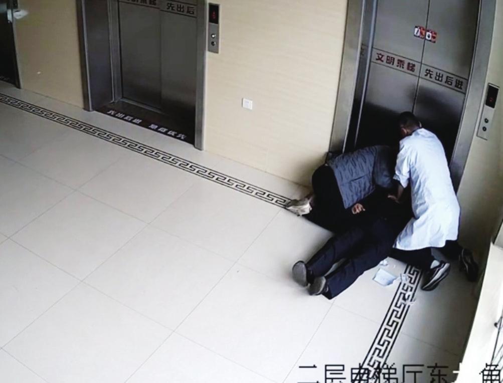 三分钟与死神赛跑 蓬莱中医医院成功抢救心脏骤停老人