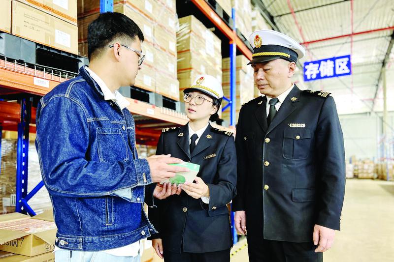 面对跨境商品采购潮，烟台海关确保消费者购物顺利“次日达”