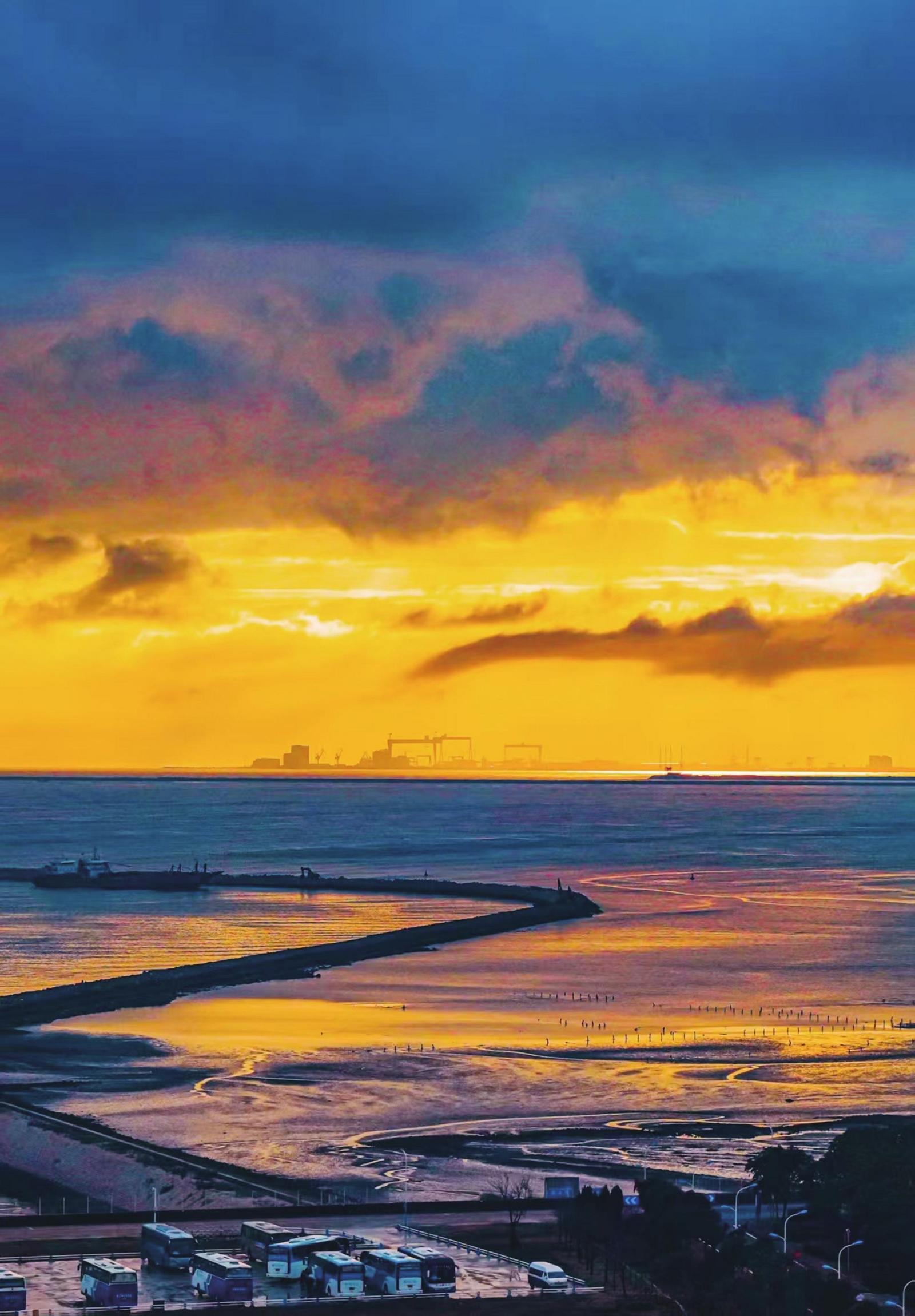 图片新闻|海阳的海岸线，藏着落日吻过的浪漫