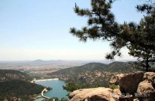 家乡有个杨柳沟