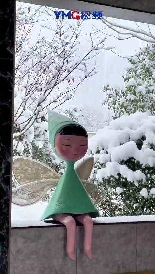 烟台实名制“雪窝” 今天烟台的雪“下冒烟了”