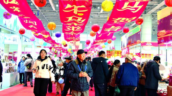 烟台新春年货会持续火爆 节日礼盒、地方特产畅销，果蔬脆片成最受欢迎单品